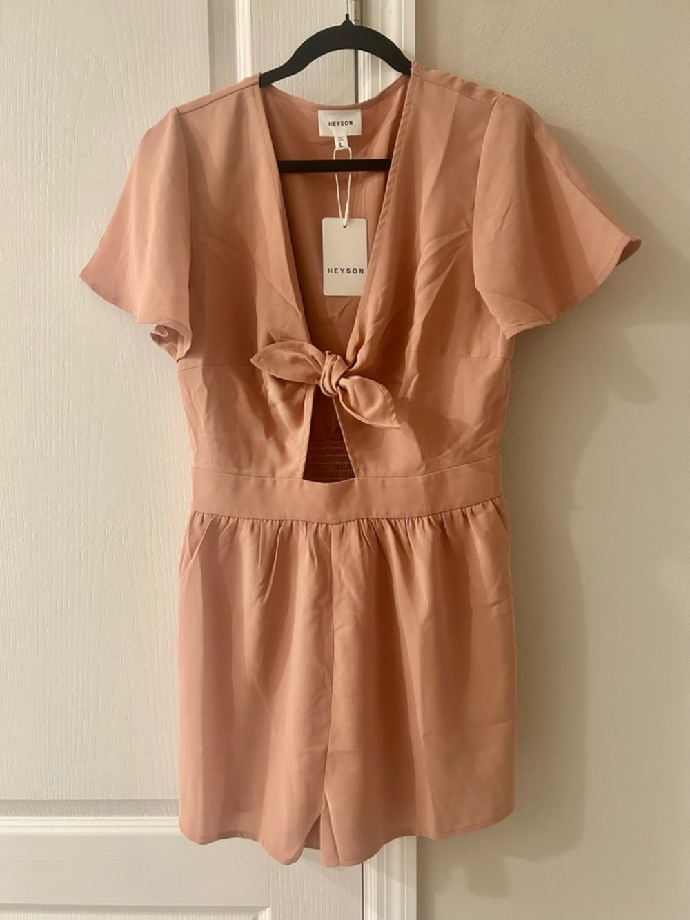 Heyson Blush Pink Tie-Front Romper Size Large